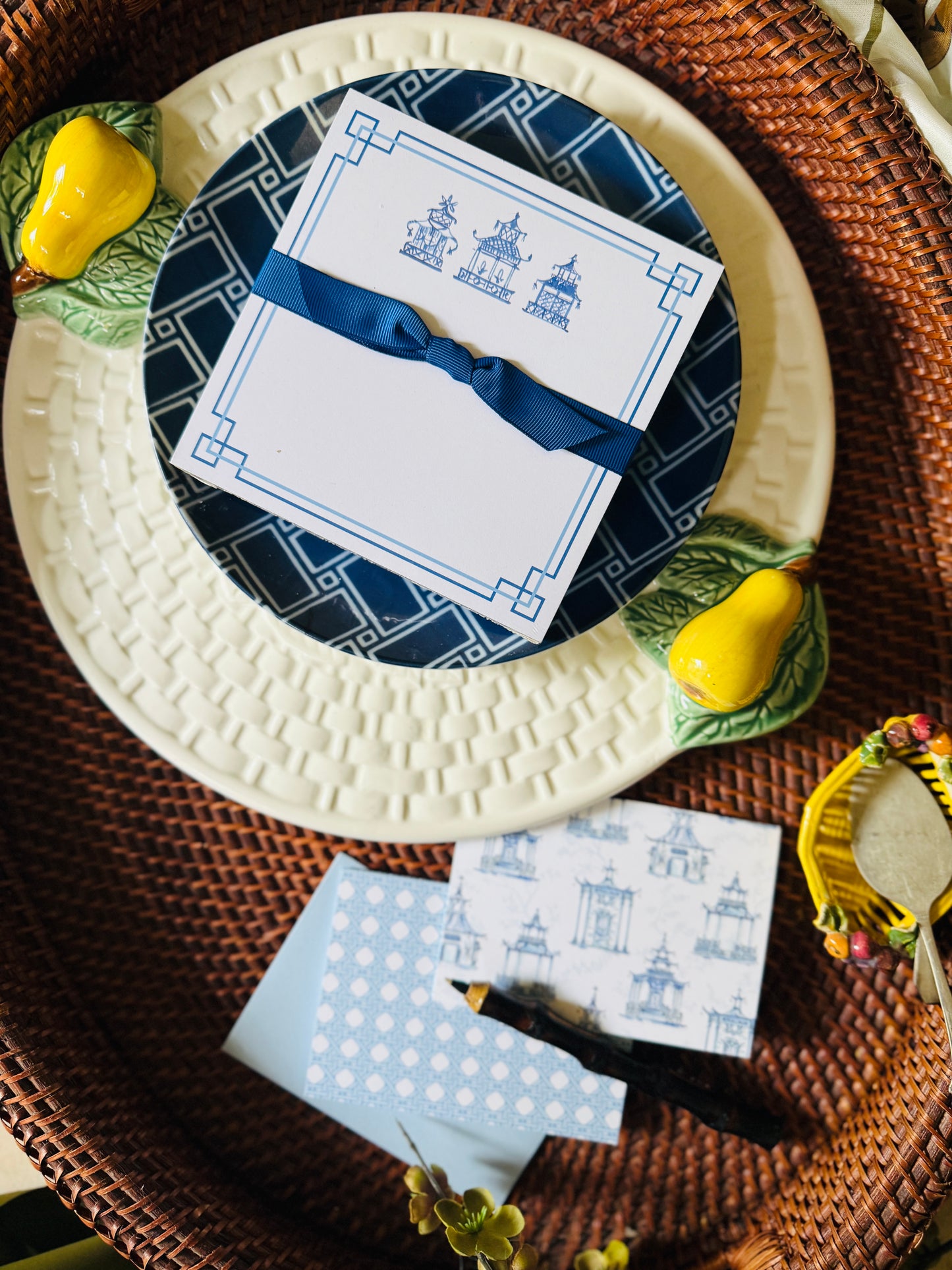 blue and white chinoiserie trio pagoda stationary gift set