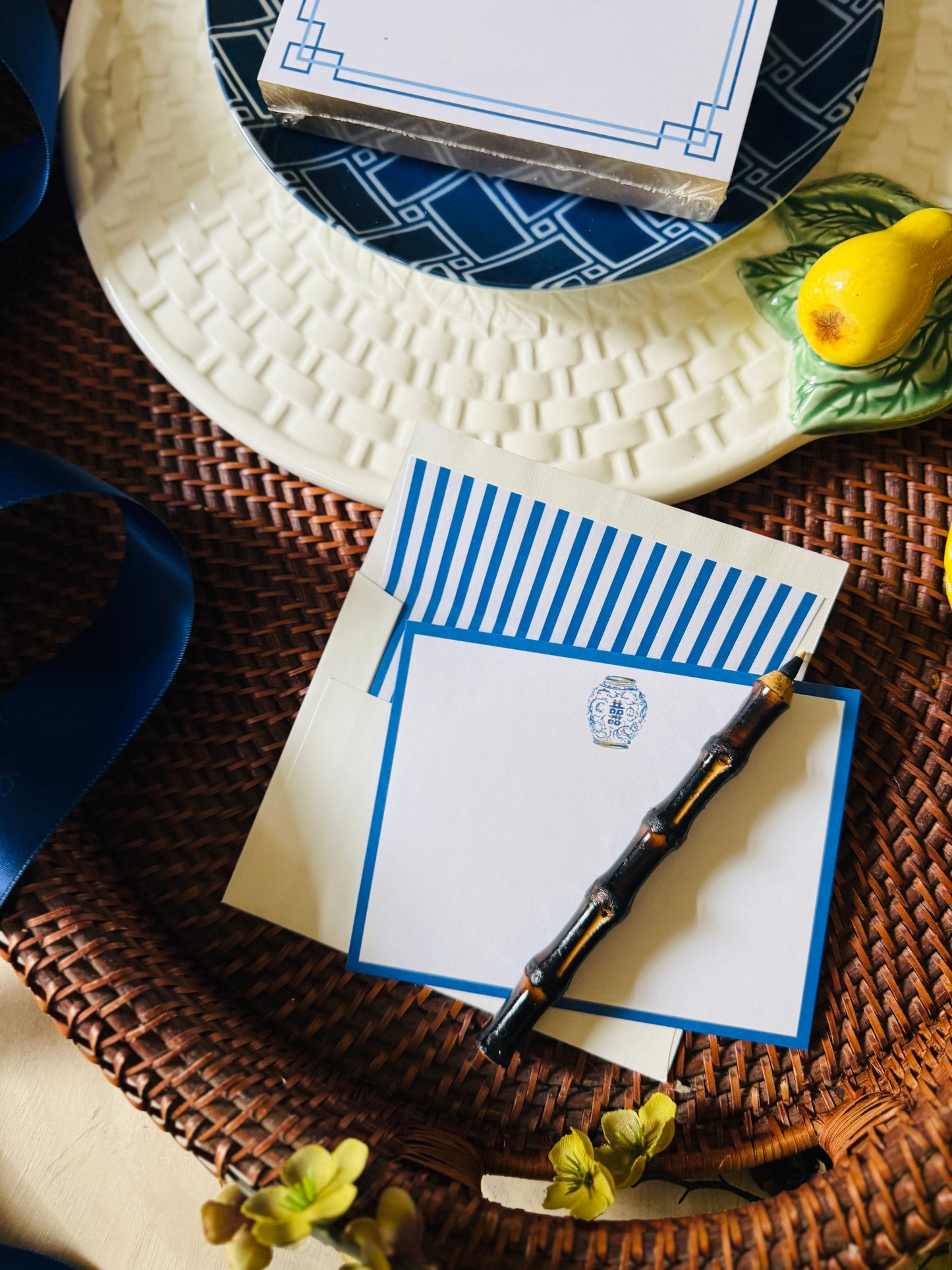 blue chinoiserie jar with navy border social stationery note cards