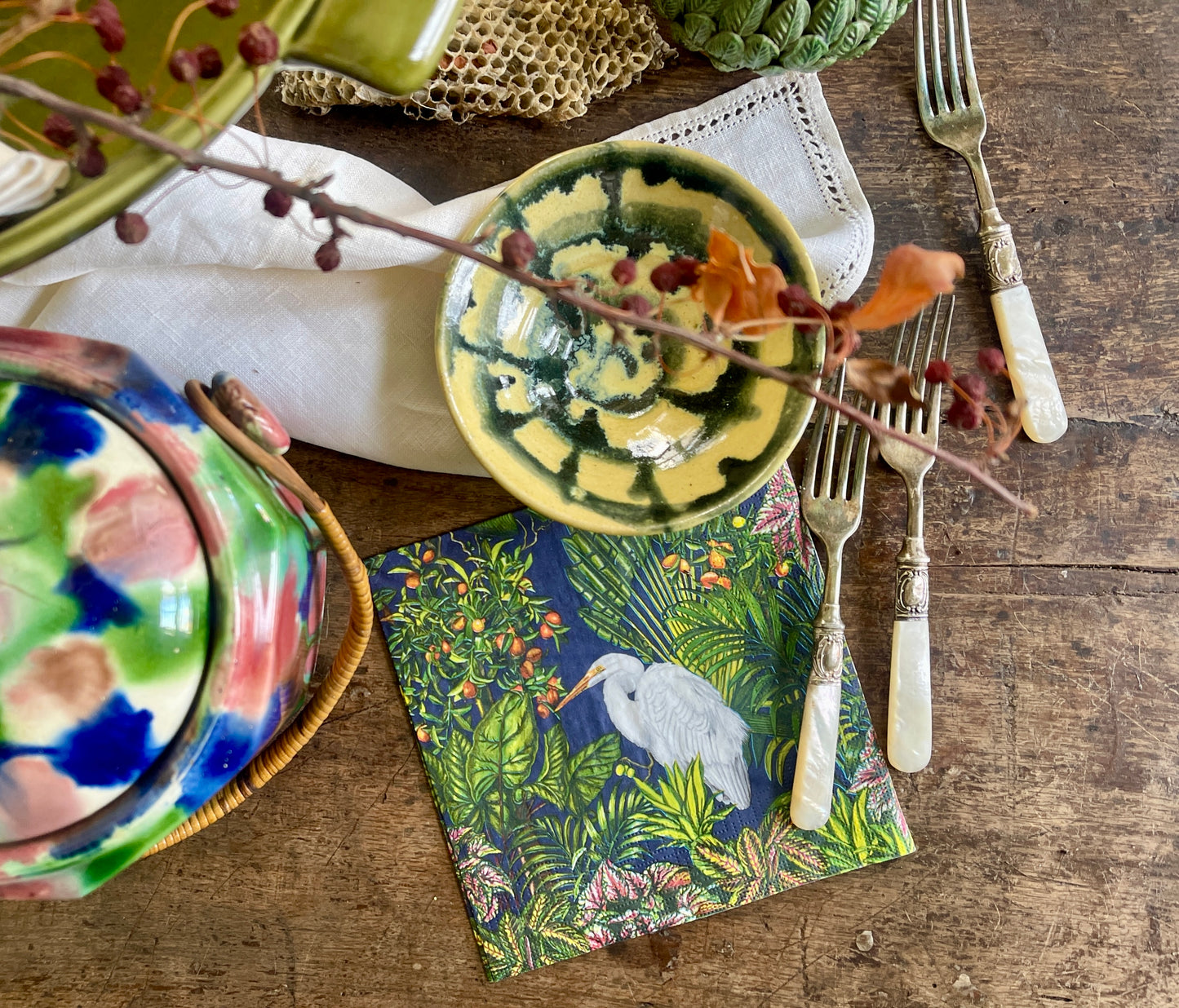 White Egret Tropical Island Paper Napkin - 20 Count, Botanical Cocktail Napkins