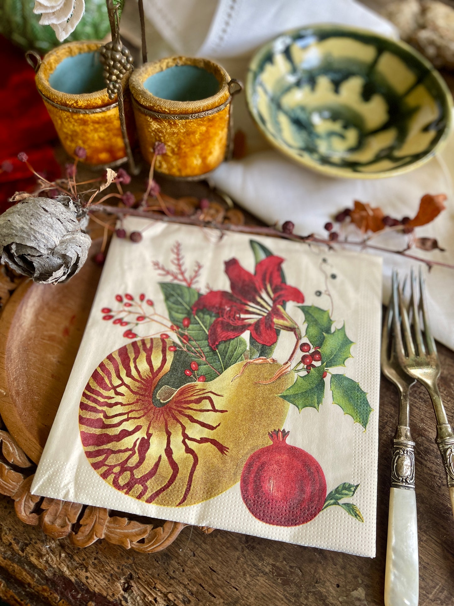 Red and Gold Nautilus Beachy Holiday Paper Napkins - Christmas Dinner Napkins (20 pack)