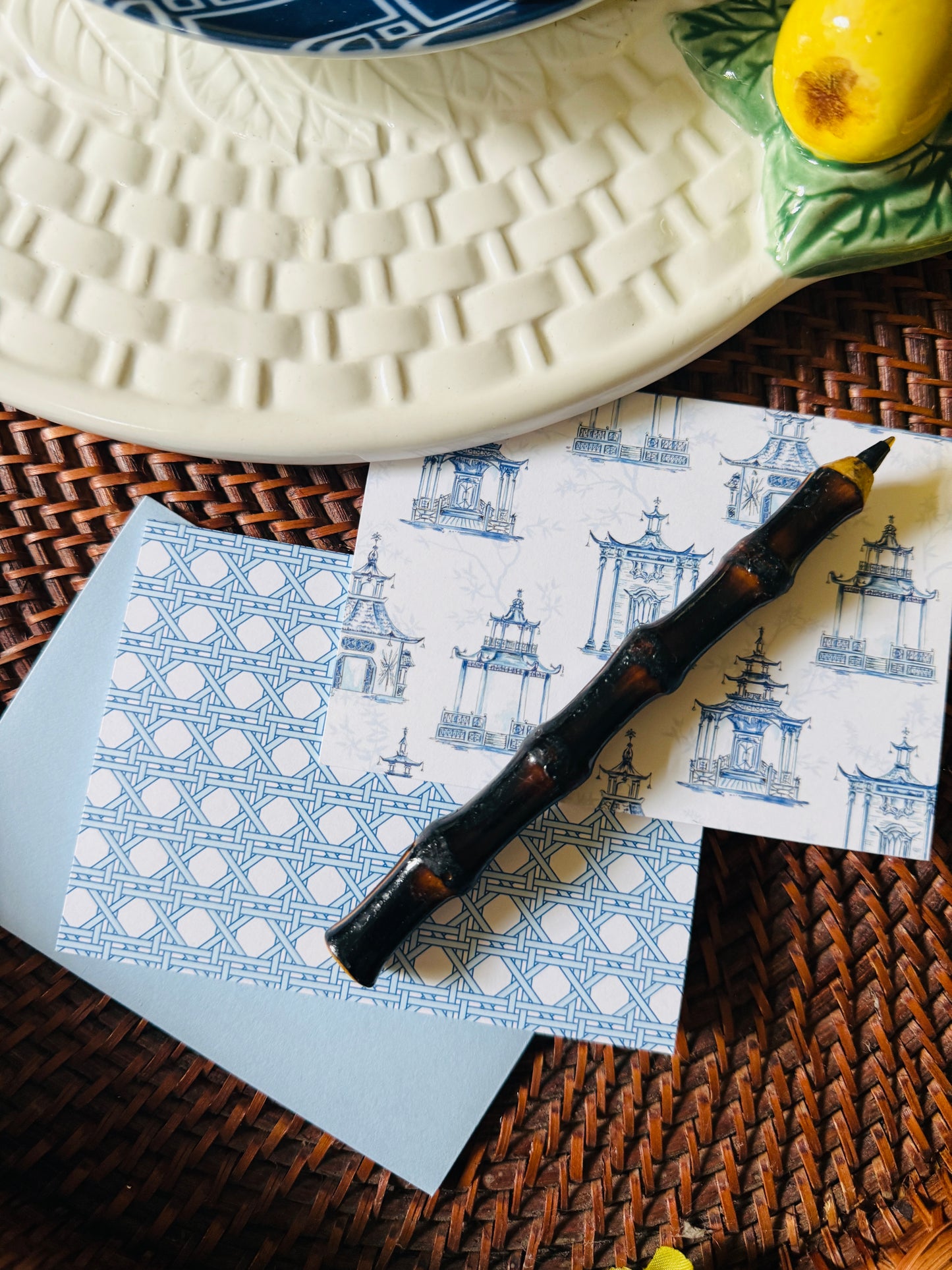 blue and white chinoiserie ornate pagoda with petite notecards stationary gift set