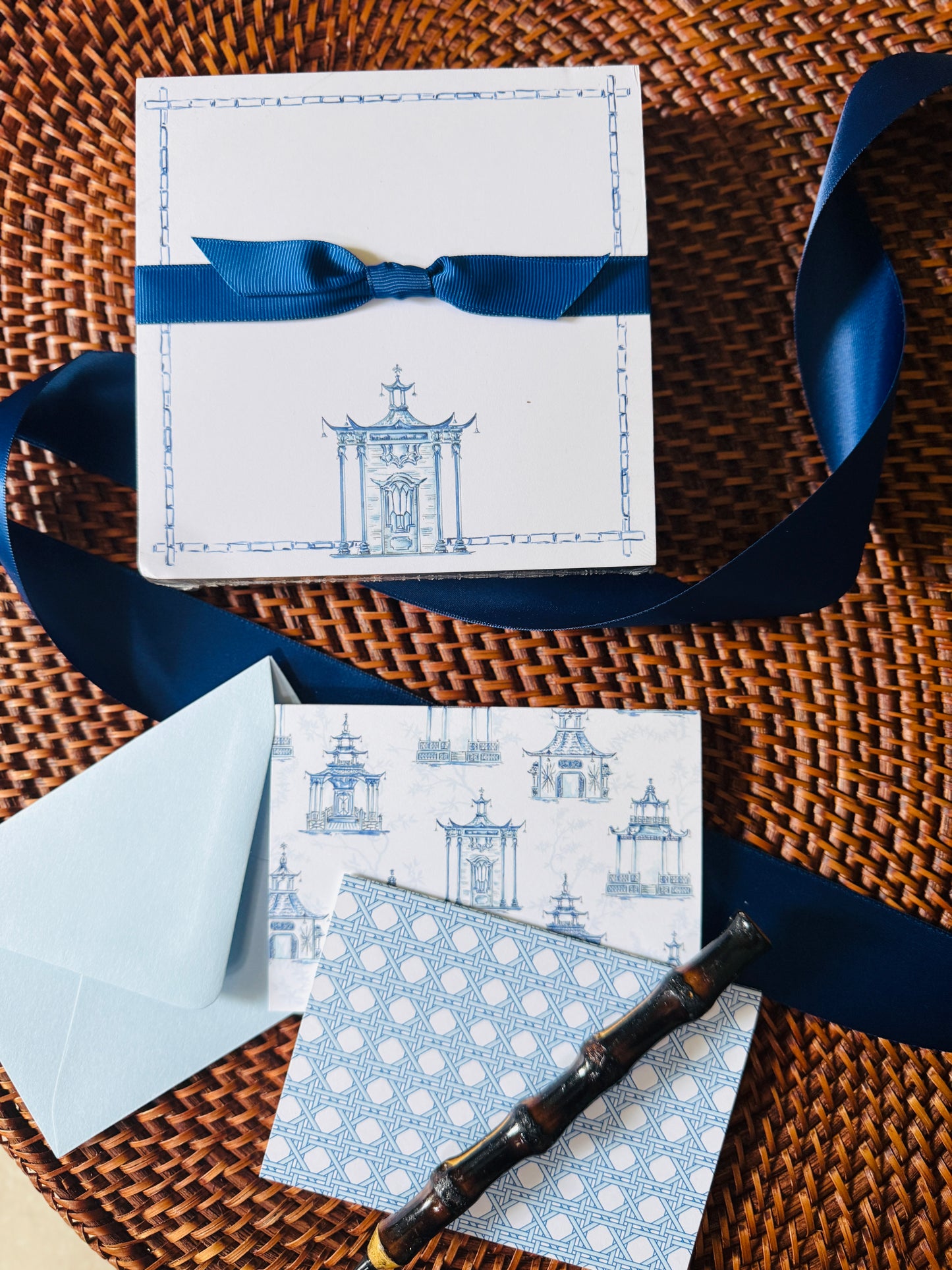 blue and white chinoiserie ornate pagoda with petite notecards stationary gift set