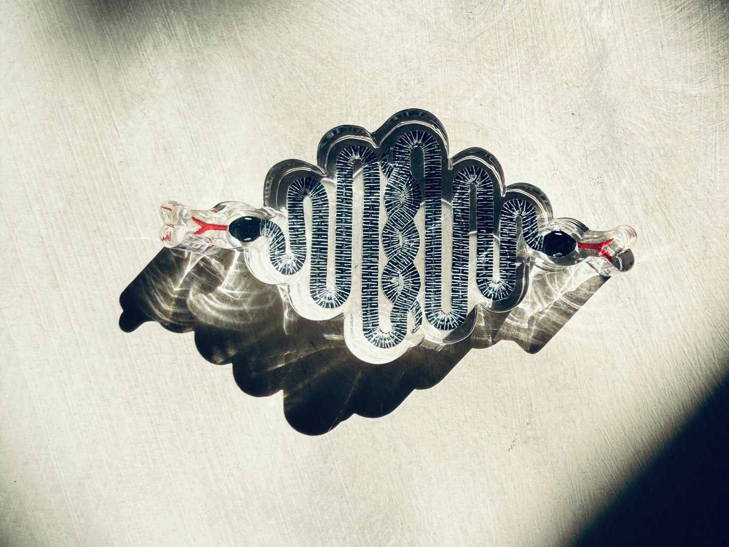 Acrylic Snake Napkin Weight - Modern Table Decor & Unique Gift